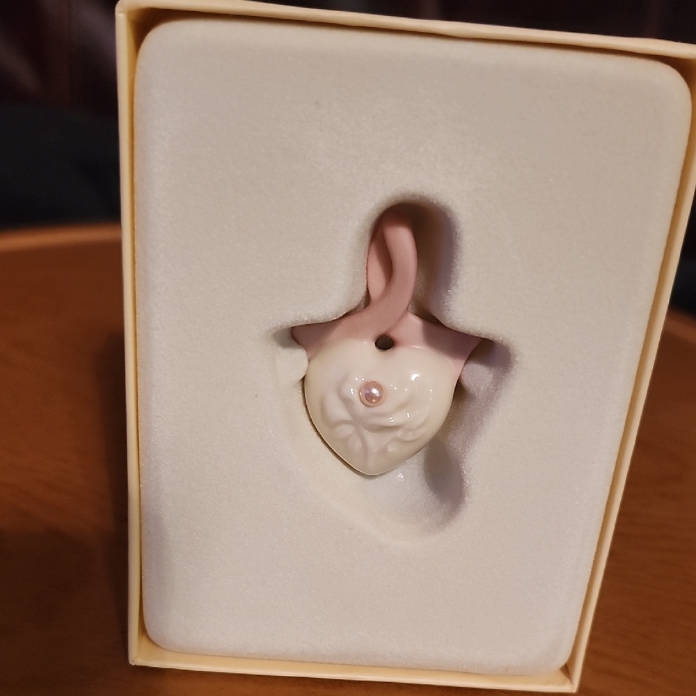Lenox Pocelain Pink And White Brooch/necklace In Honor Of Breast Cancer